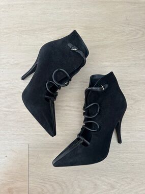 Salvatore Ferragamo Black Suede Lace-Up Pointed Ankle Heels